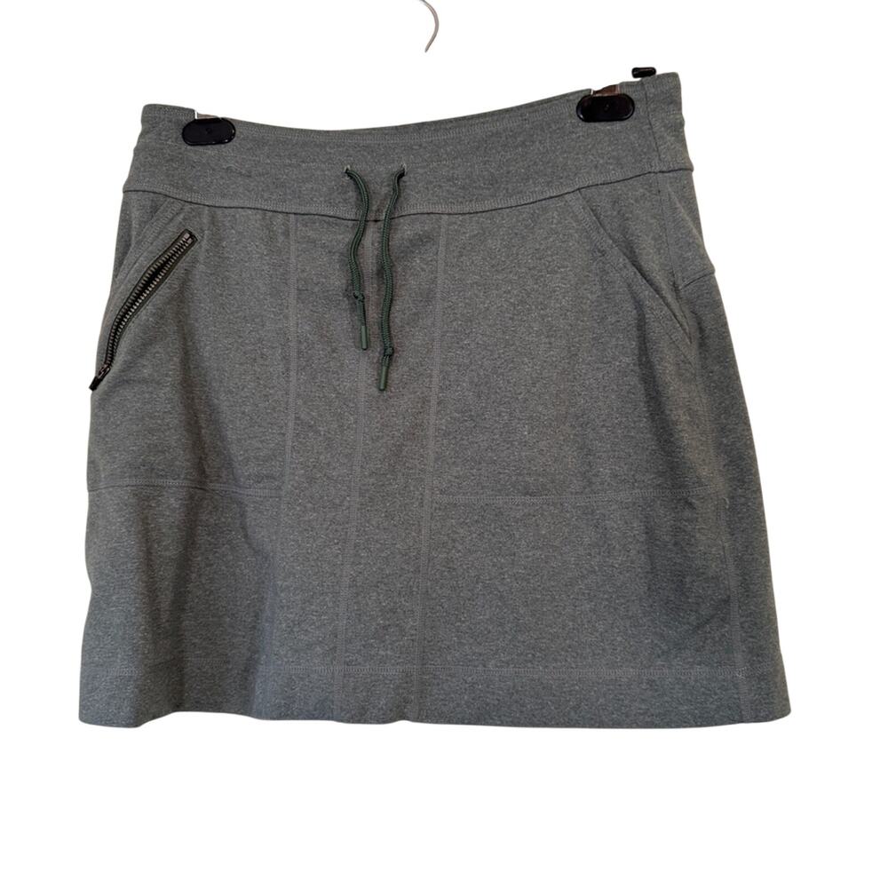 Title Nine Green Athletic Skort Mini Skirt Womens S Gorpcore Hiking Outdoorsy
